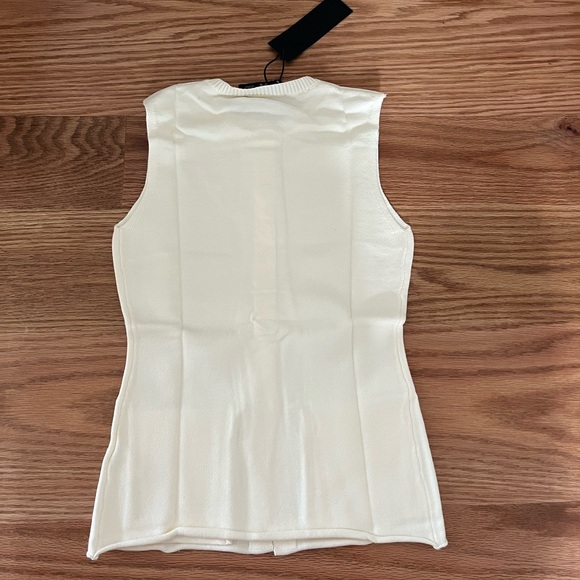 Lioness Kourt top - Picture 8 of 8